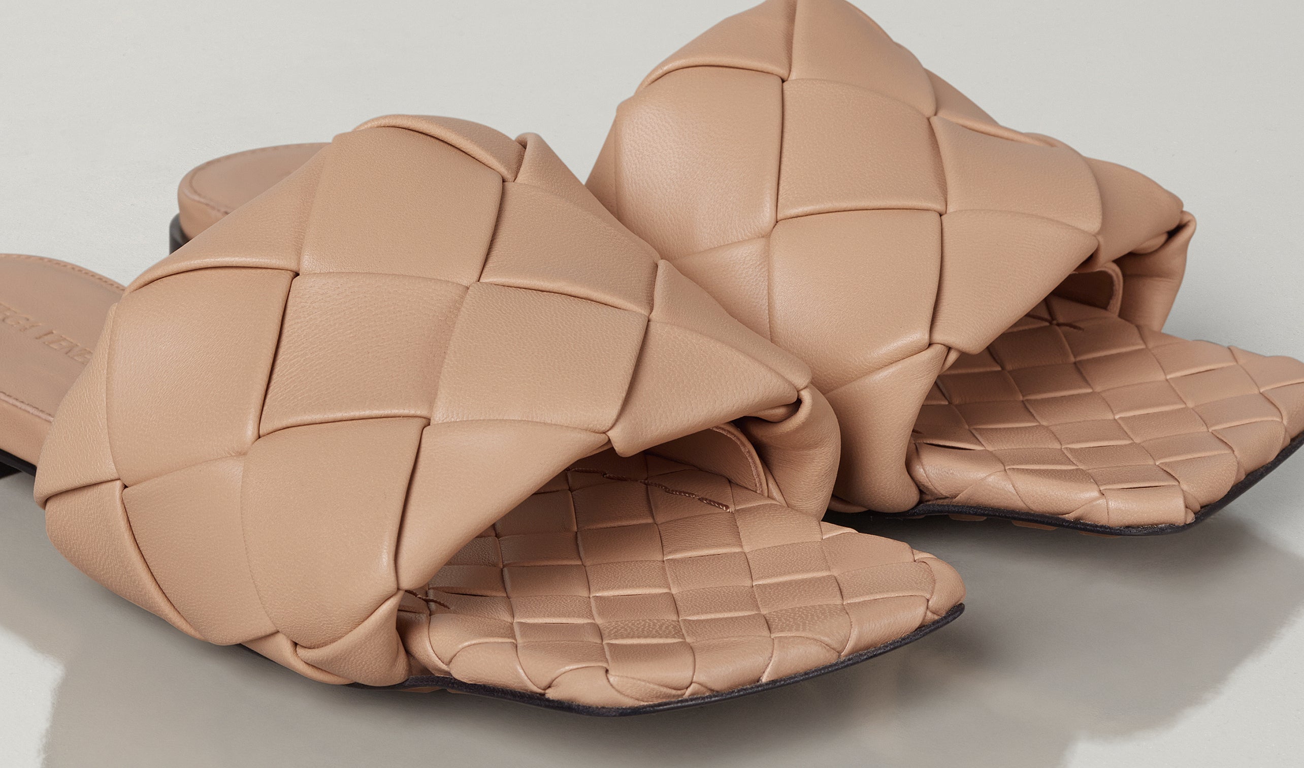 Bottega Veneta Women's Sandals in Beige