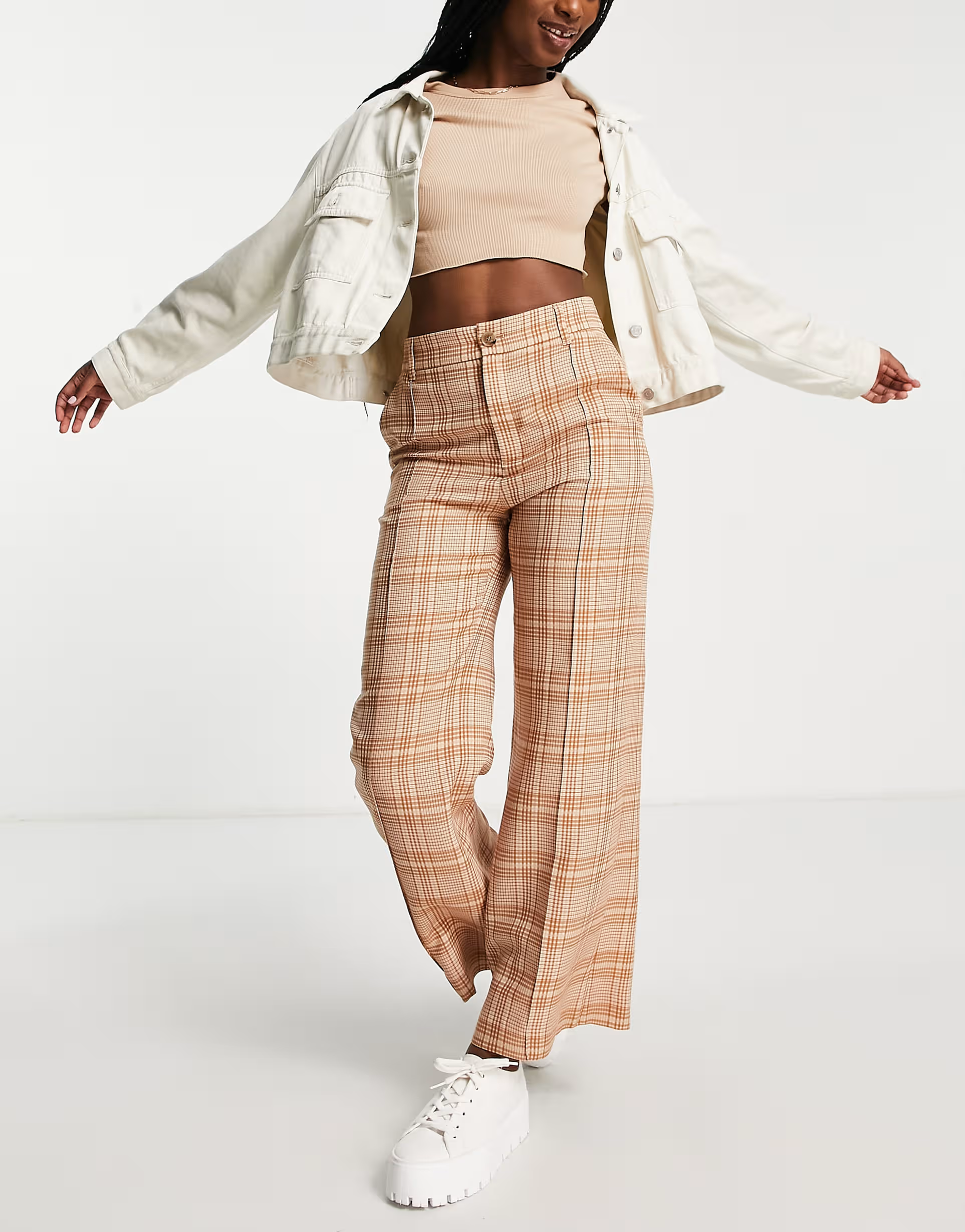 & Other Stories Womens Wide Leg Trousers in Beige Check Print In Neutral