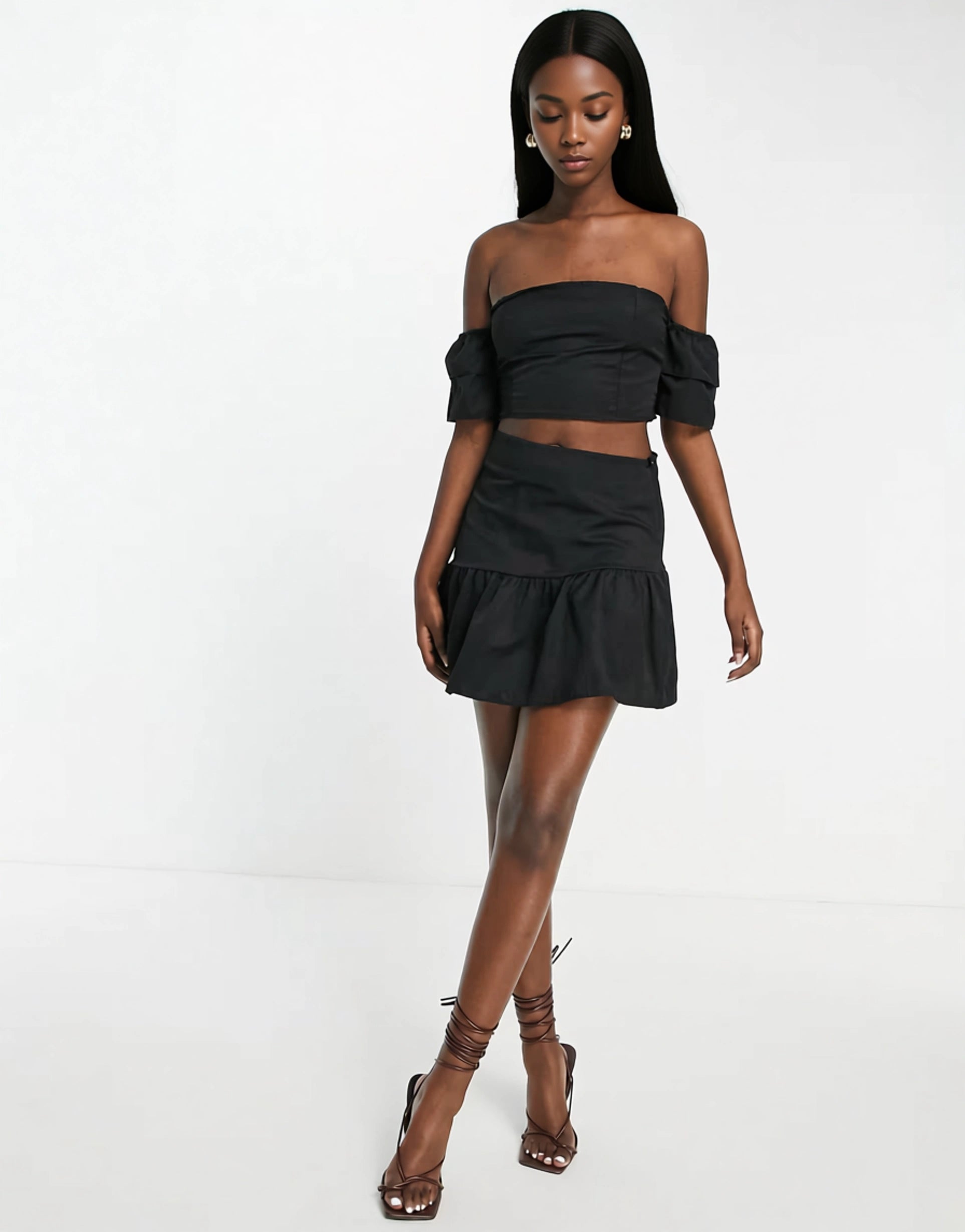 Trendyol Womens Bandeau And Skirt Co-Ord Set In Black