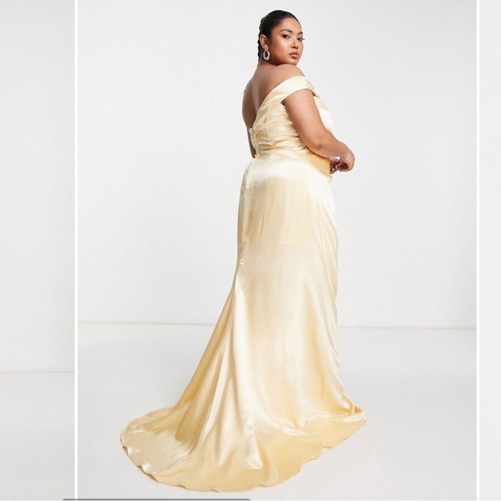 Yaura Plus Womens One Shoulder Satin Drape Maxi Dress in Champagne Gold