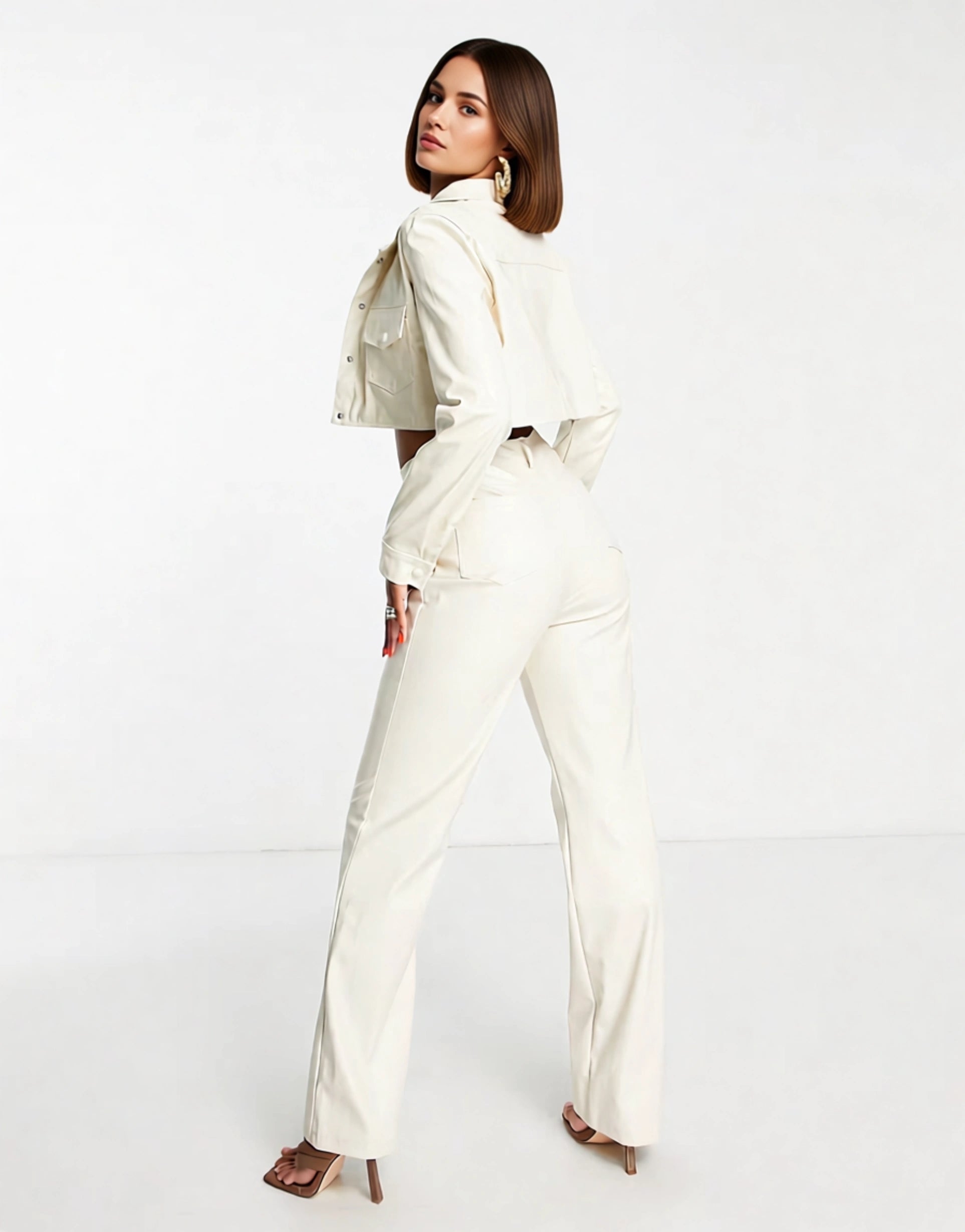I Saw It First Womens Premium Pu Cropped Utility Jacket In Cream