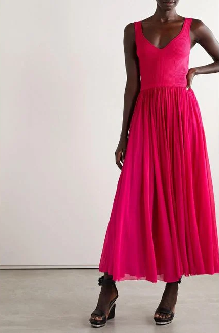 Alexander Mcqueen Women's Maxi Dress in Pink