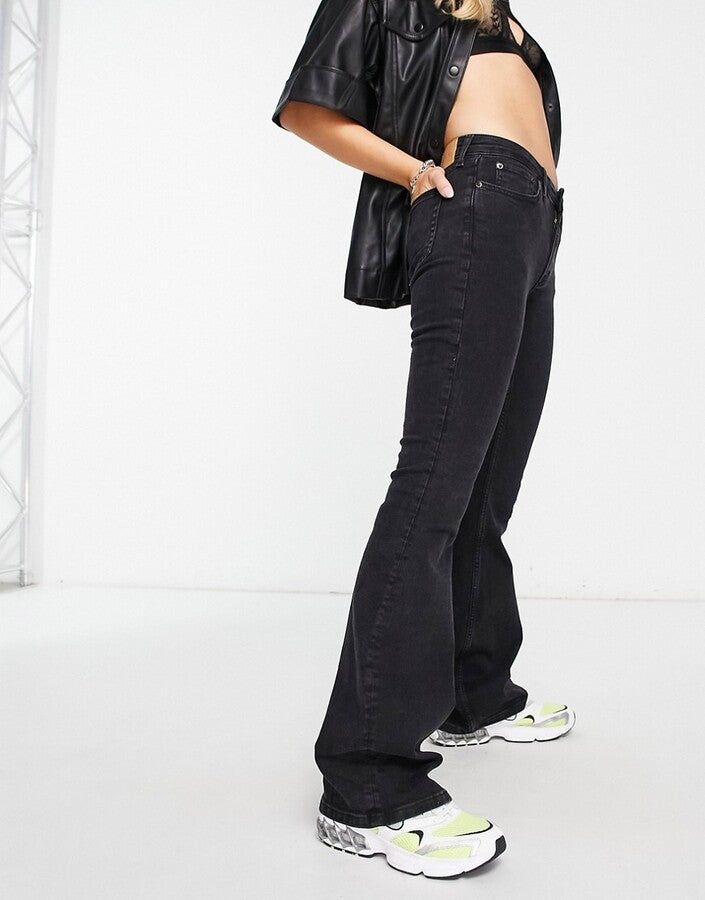 Weekday Womens Flame Low Rise Seam Detail Flared Jeans In Black