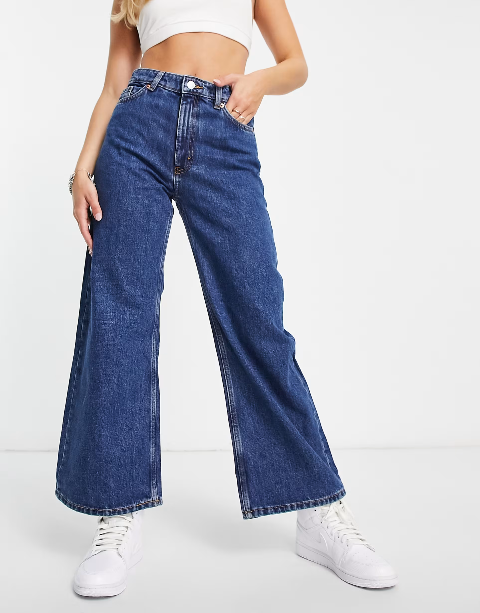 Monki Womens Mamiko Wide Leg Cropped Jeans In Blue