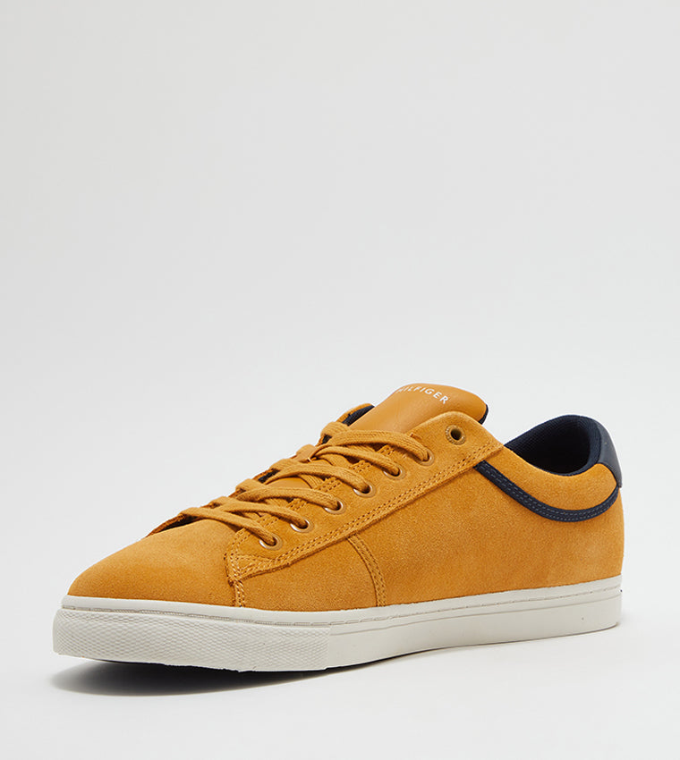 Tommy Hilfiger Mens Iconic Suede Varsity Trainers In Brown