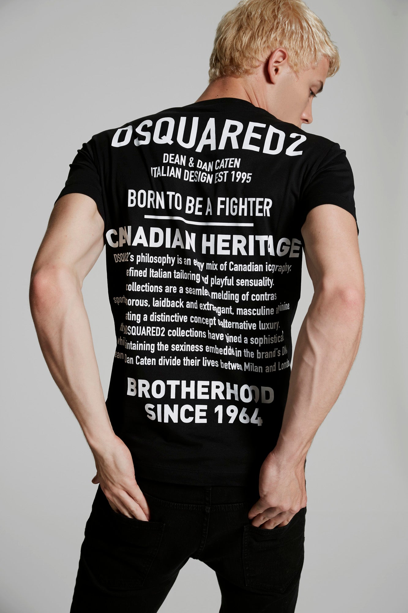 Dsquared2 Men's Short Sleeve T-Shirt in Black
