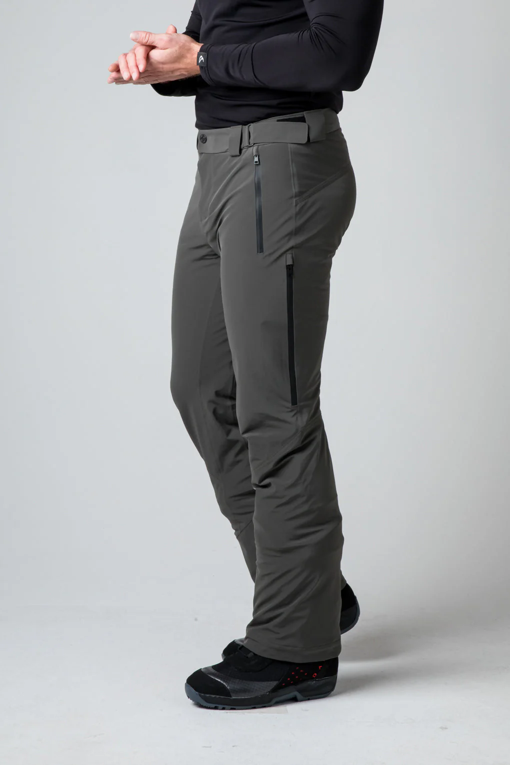 Mens Capranea Technical Trousers In Black Green