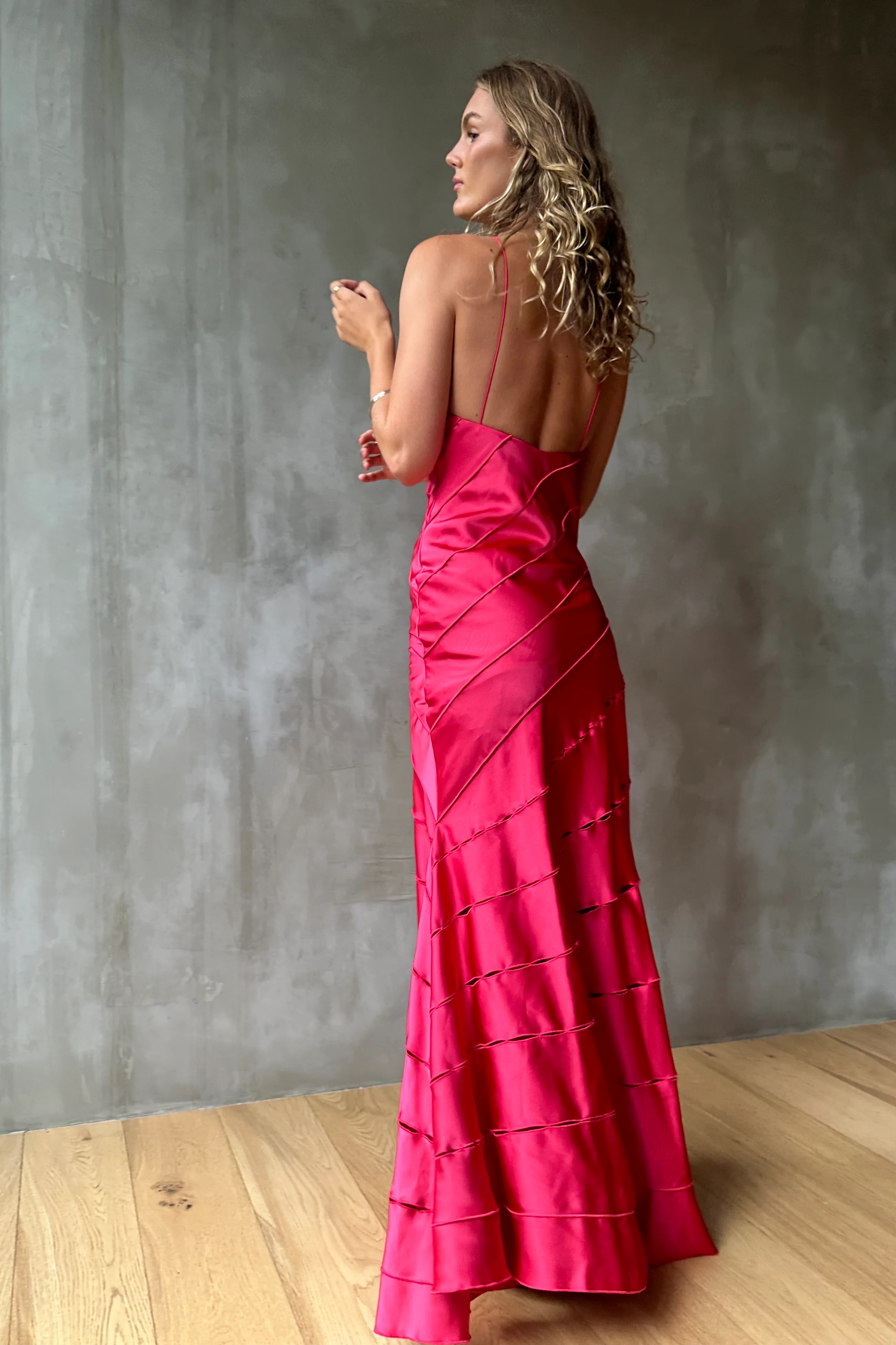 Womens 16 Arlington Evening Gowns In Fuchsia