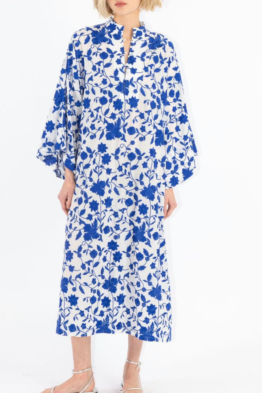 Womens La Vie Style House Long Kaftan In White Blue