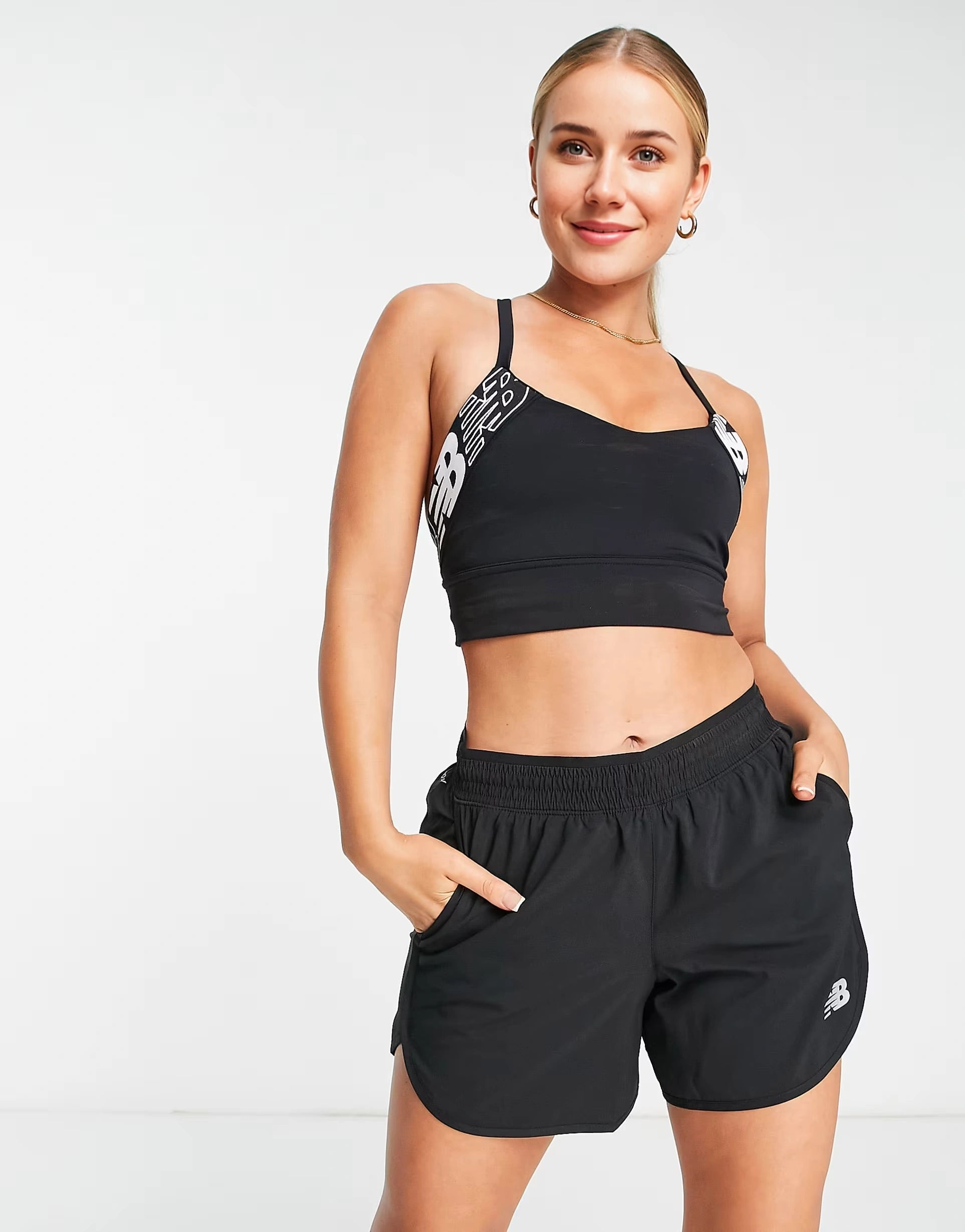 New Balance Womens Running Accelerate 5 inch Short in Black