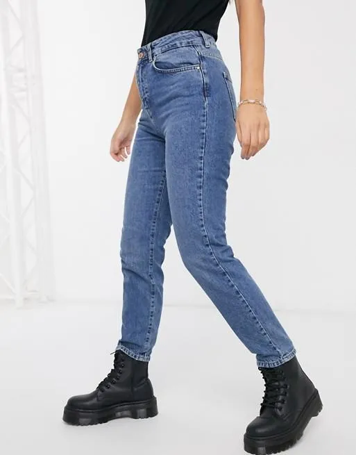 Womens Noisy May Premium Isobel Mom Jeans With High Waist In Mid Blue