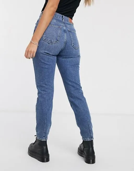 Womens Noisy May Premium Isobel Mom Jeans With High Waist In Mid Blue