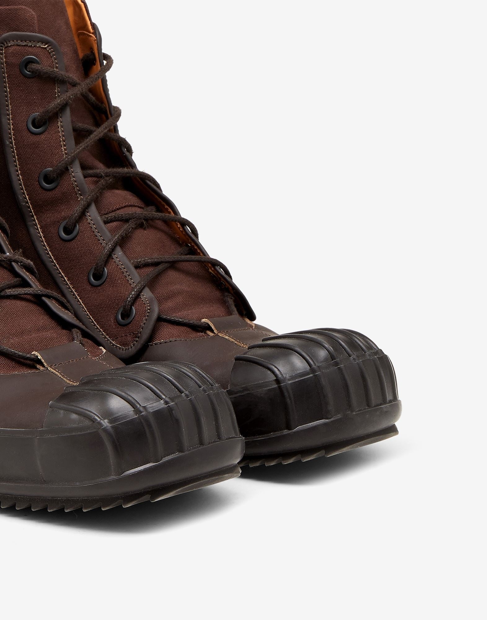 Maison Margiela Men's Lace-Up Boots in Brown