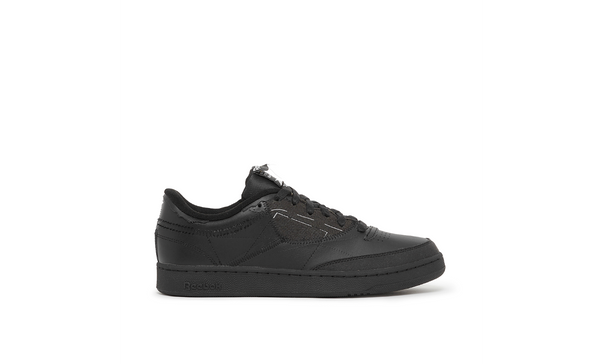 Maison Margiela Women's Trainers in Black