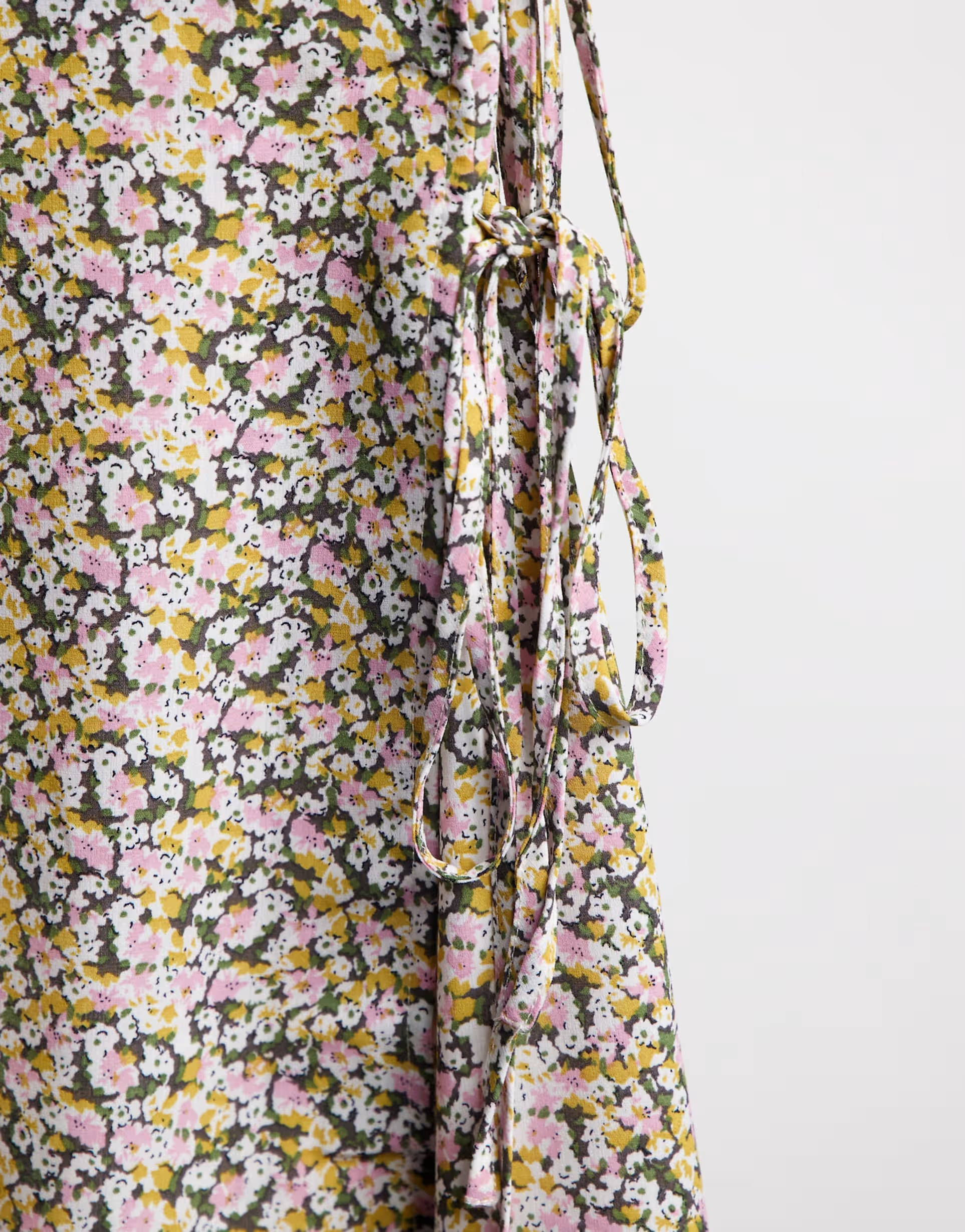 Womens Fashion Union Wrap Mini Beach Skirt With Tie Detail In Floral Co-Ord