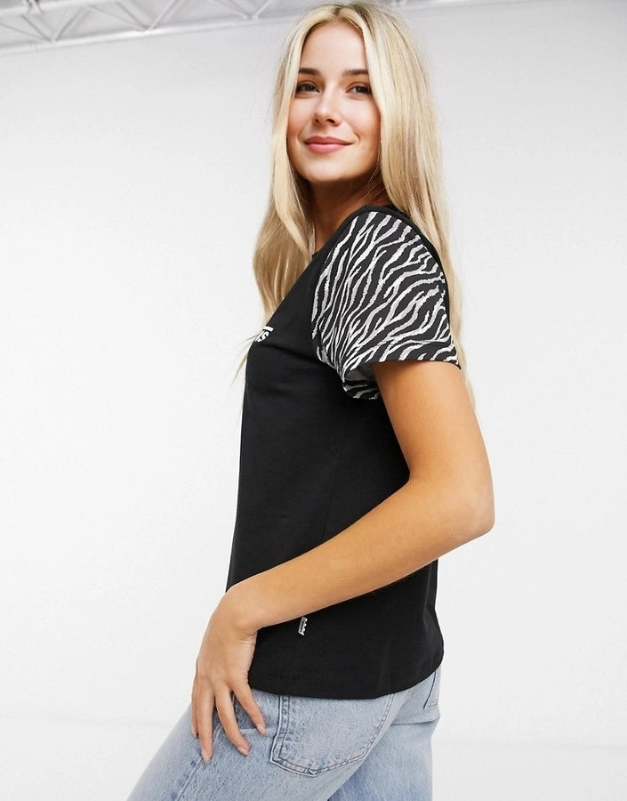 Vans Womens Wyld Multi Animal Print T-Shirt In Black