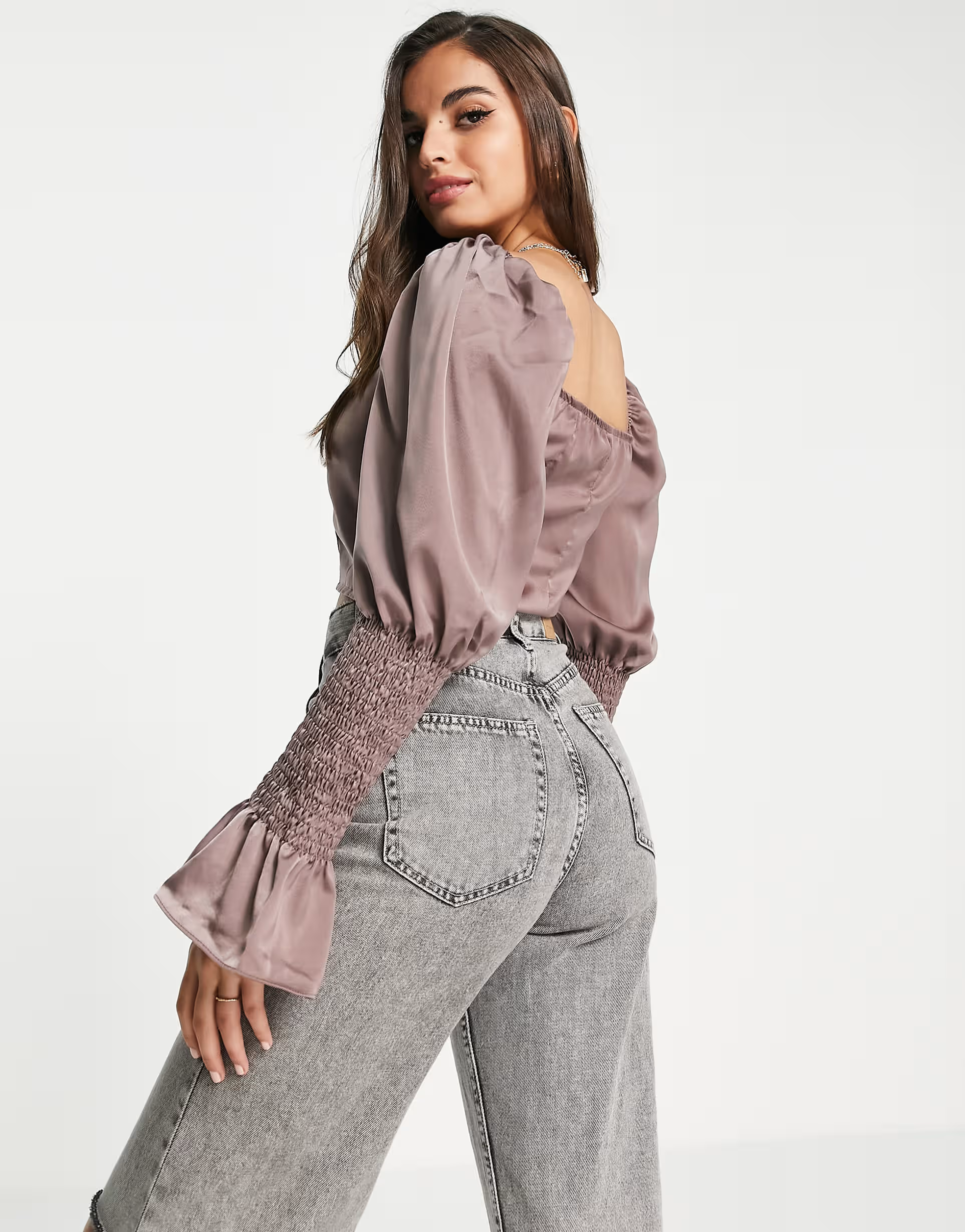 In The Style Womens Square Neck Shirred Sleeve Crop Top in Taupe