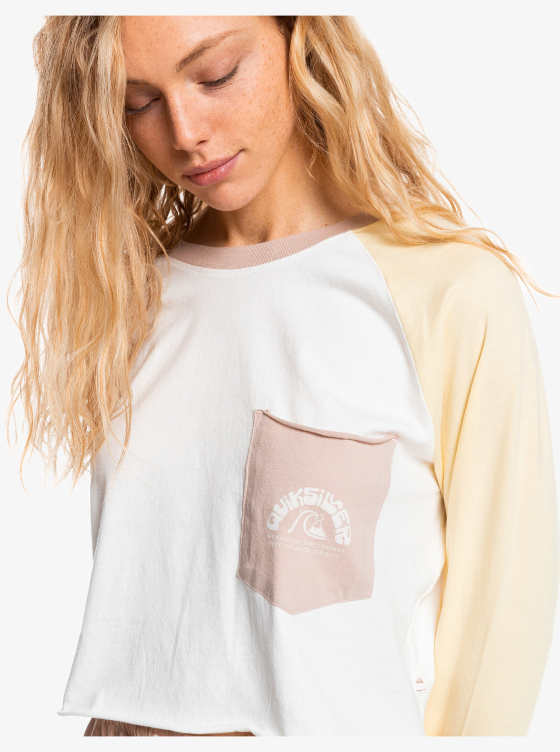 Quiksilver Womens Iconic Horizon T-Shirt in Yellow