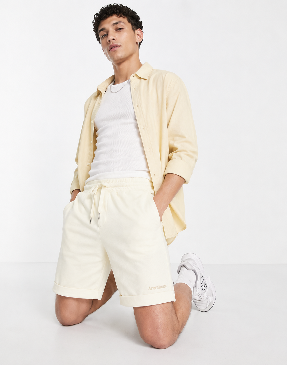 The Arcminute Mens Jersey Shorts in Ecru