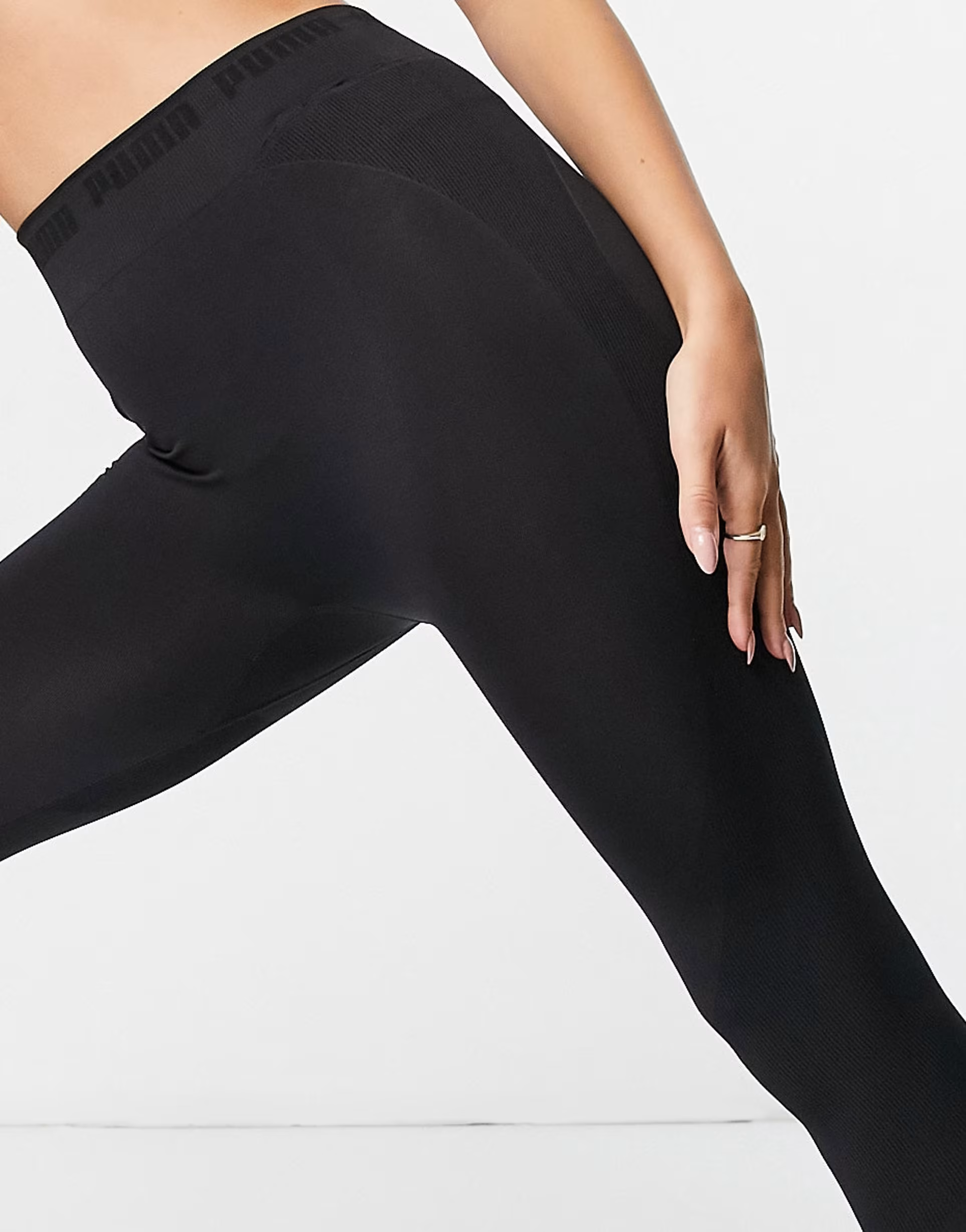 Womens Puma Training Contour Seamless Leggings in Black