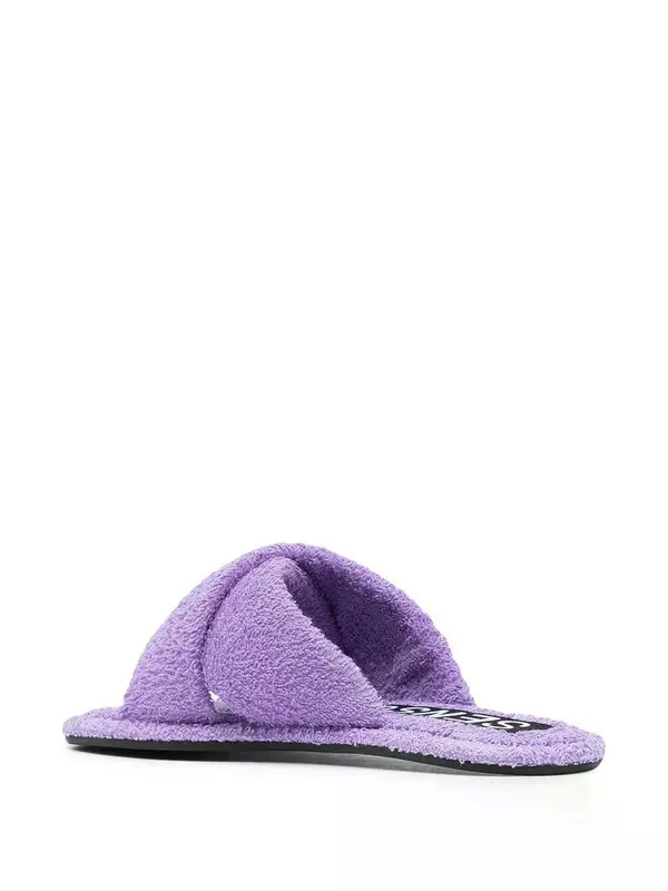Senso Womens inka Iv Fluffy Flat Sandals With Crossover Strap in Lavender