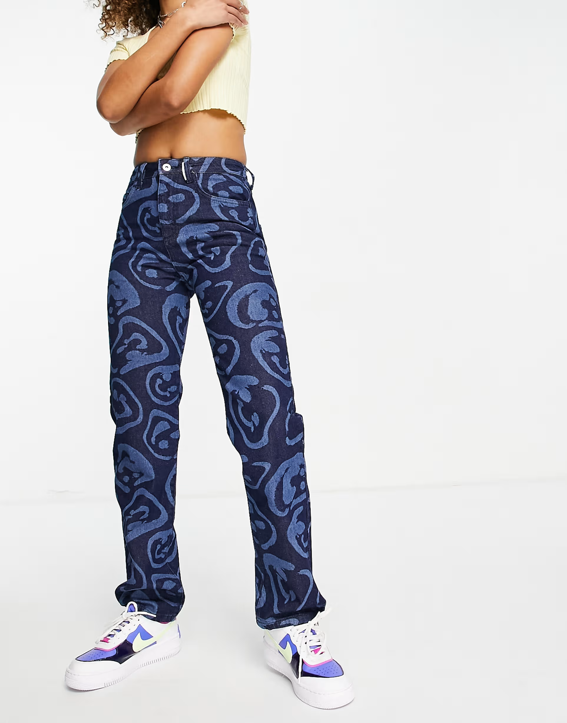 Collusion Womens X000 Unisex 90'S Straight Leg Jeans With Laser Print