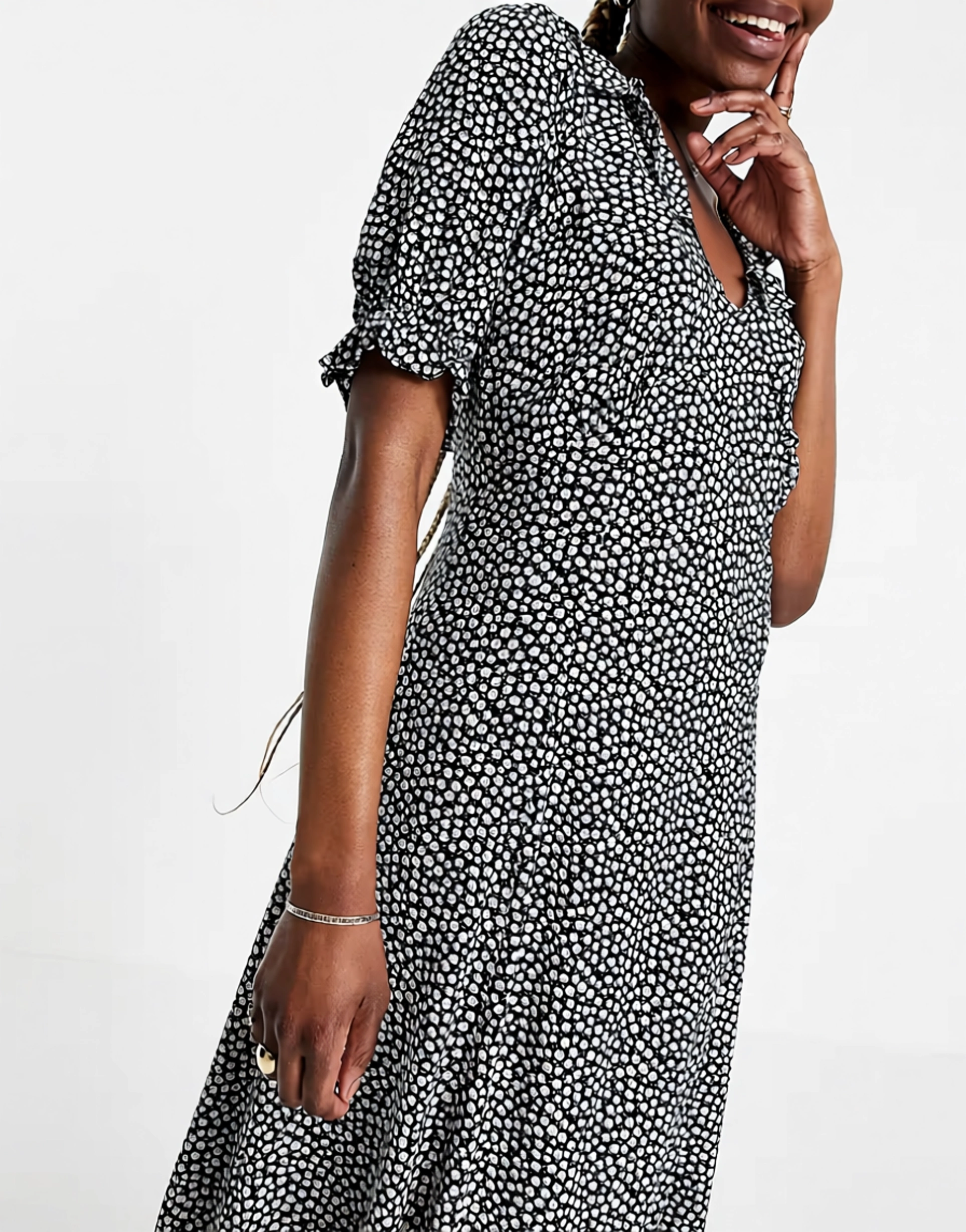 Womens Y.A.S. Tall Frill Detail Midi Tea Dress in Floral