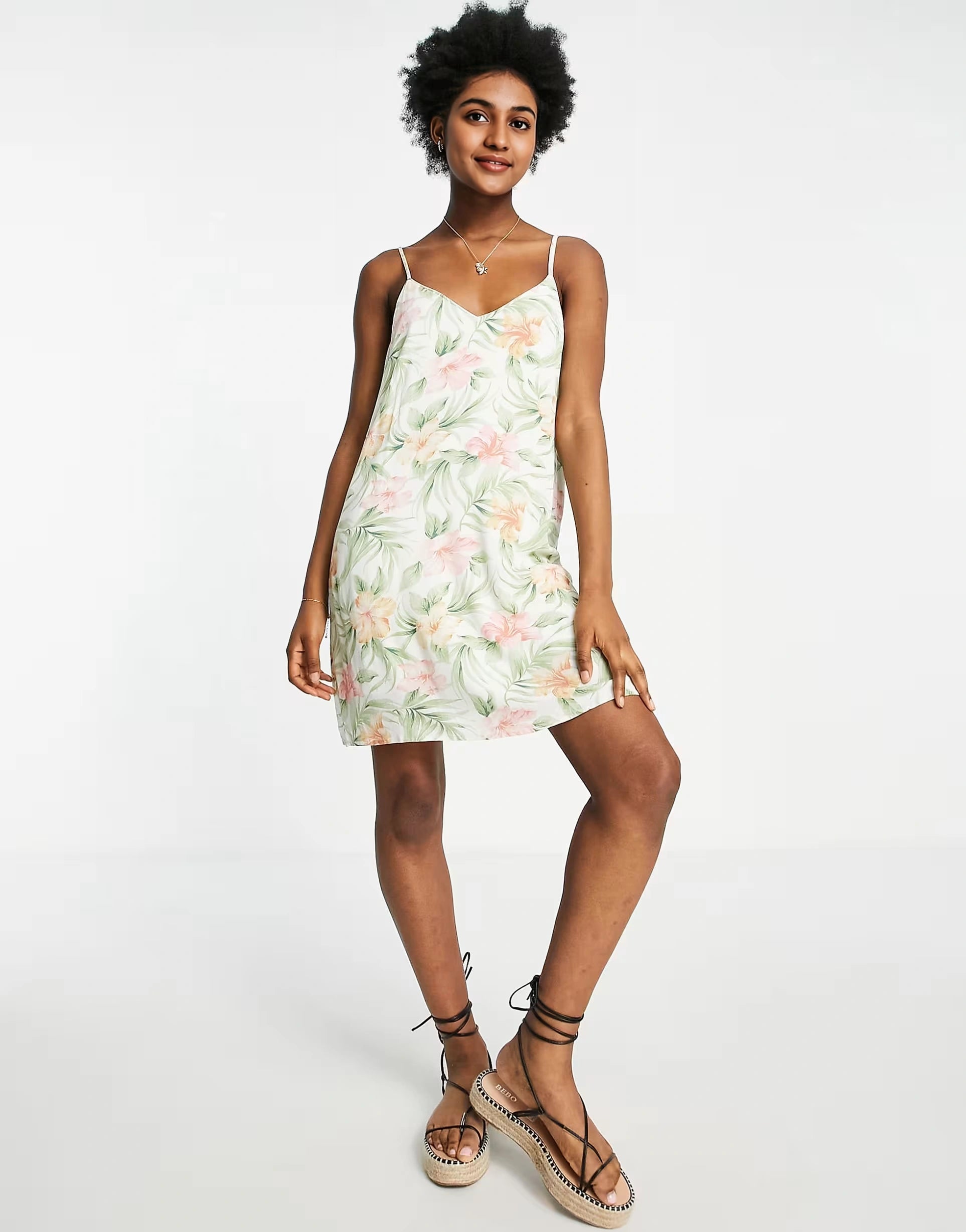 American Eagle Womens Floral Printed Slip Dress in Cream