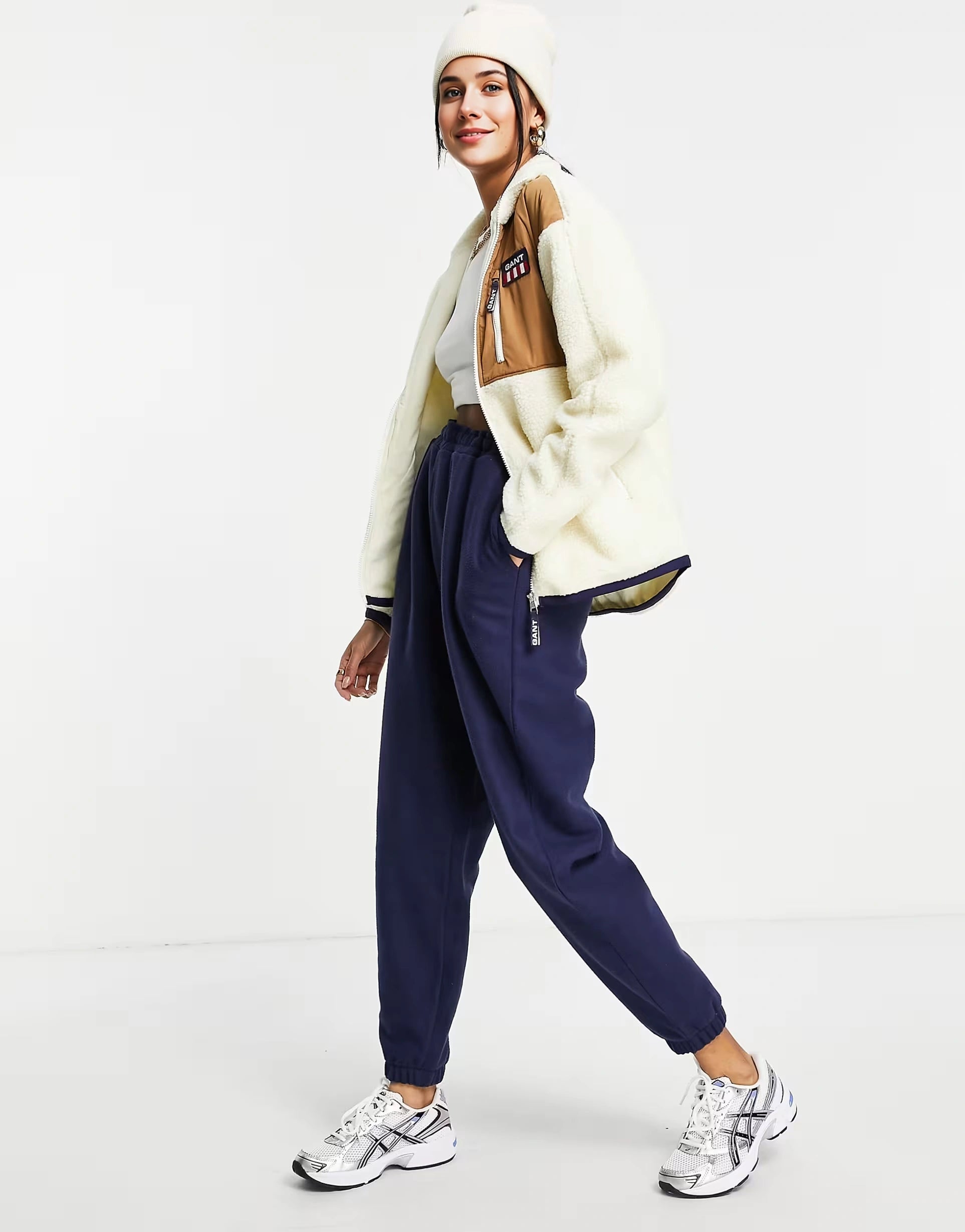 Womens Gant Retro Logo Fleece Jacket in Off White