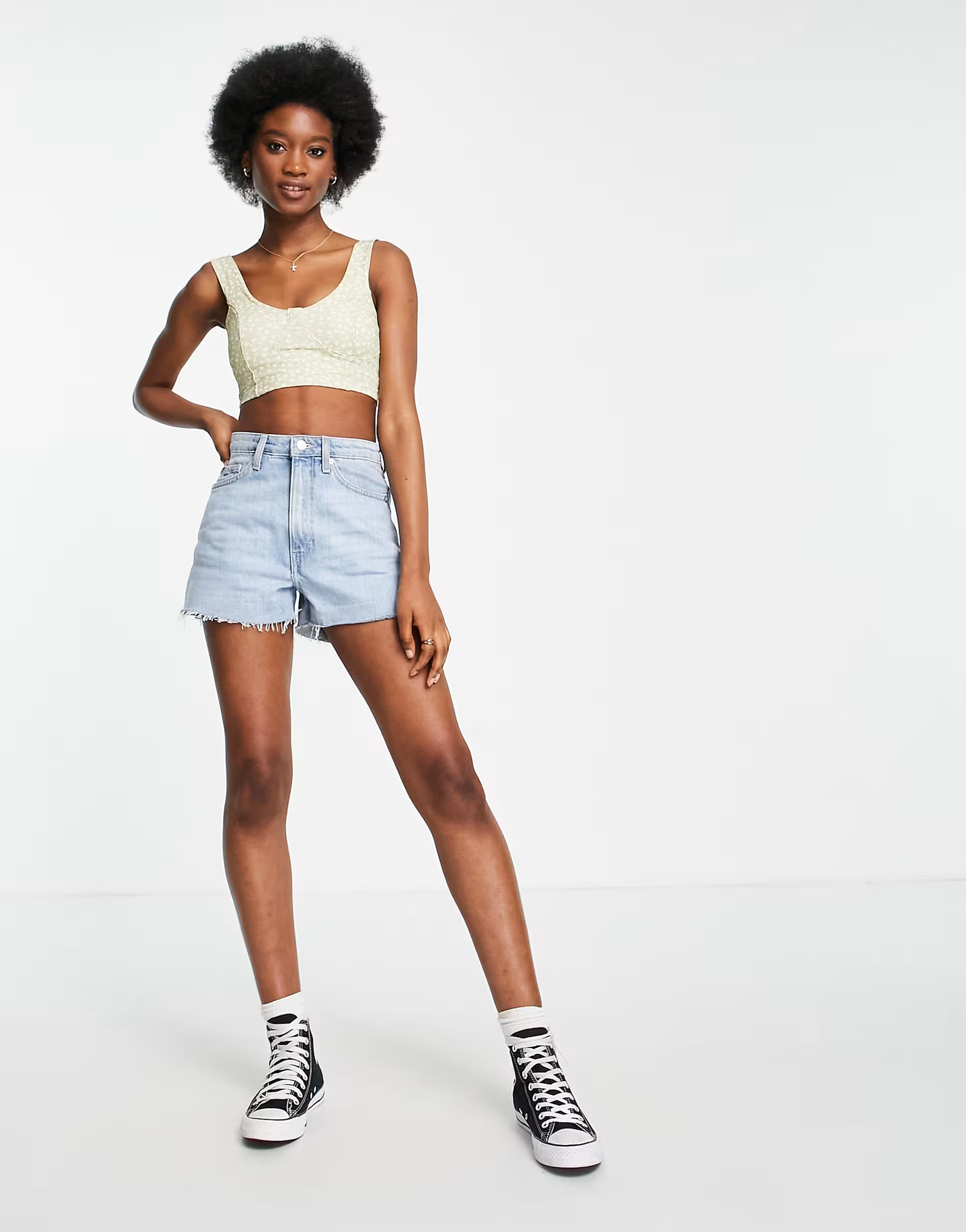 Monki Womens Moa Organic Cotton Floral Print Crop Top In Green