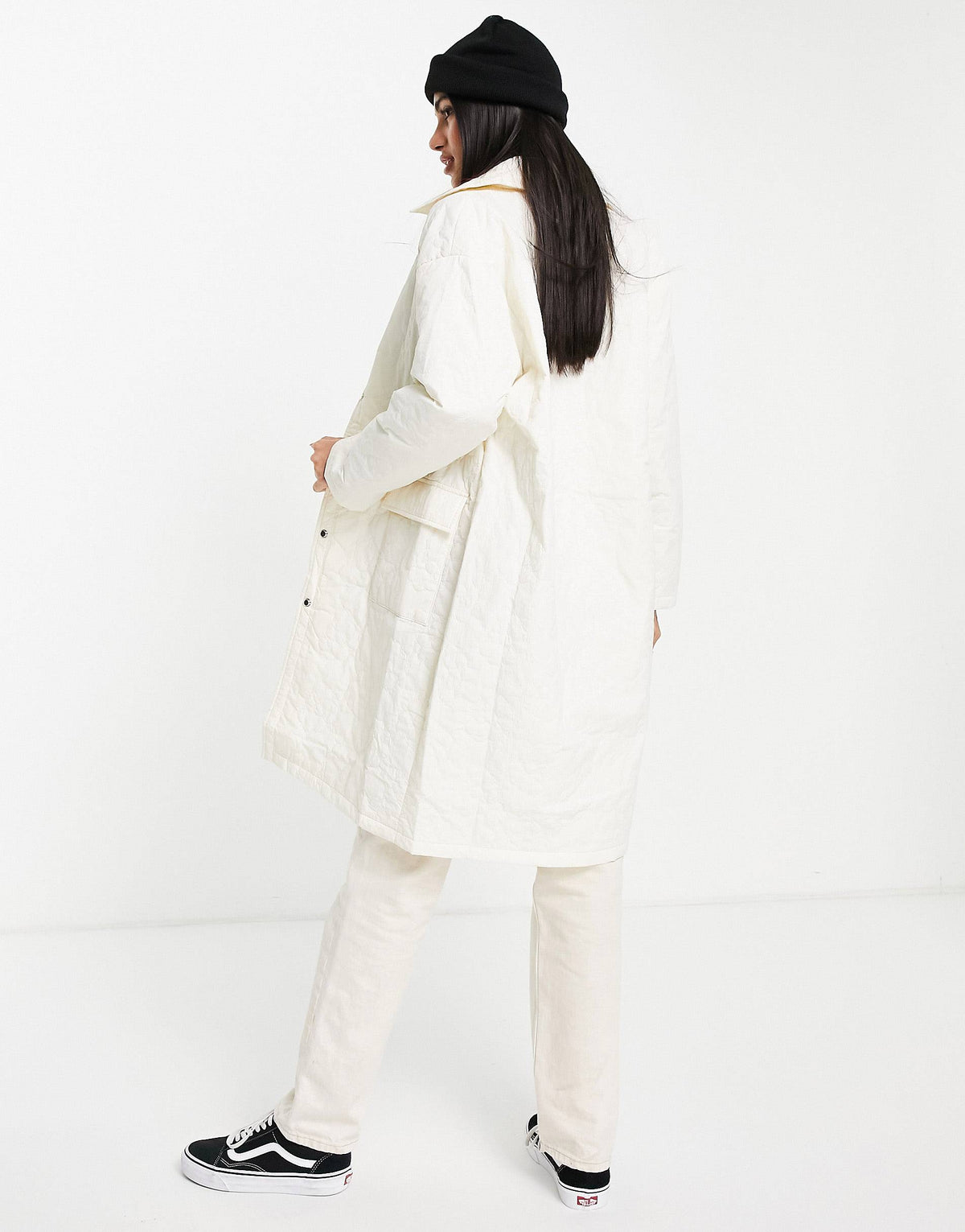 Urban Revivo Quilted Long Jacket With Collar In White