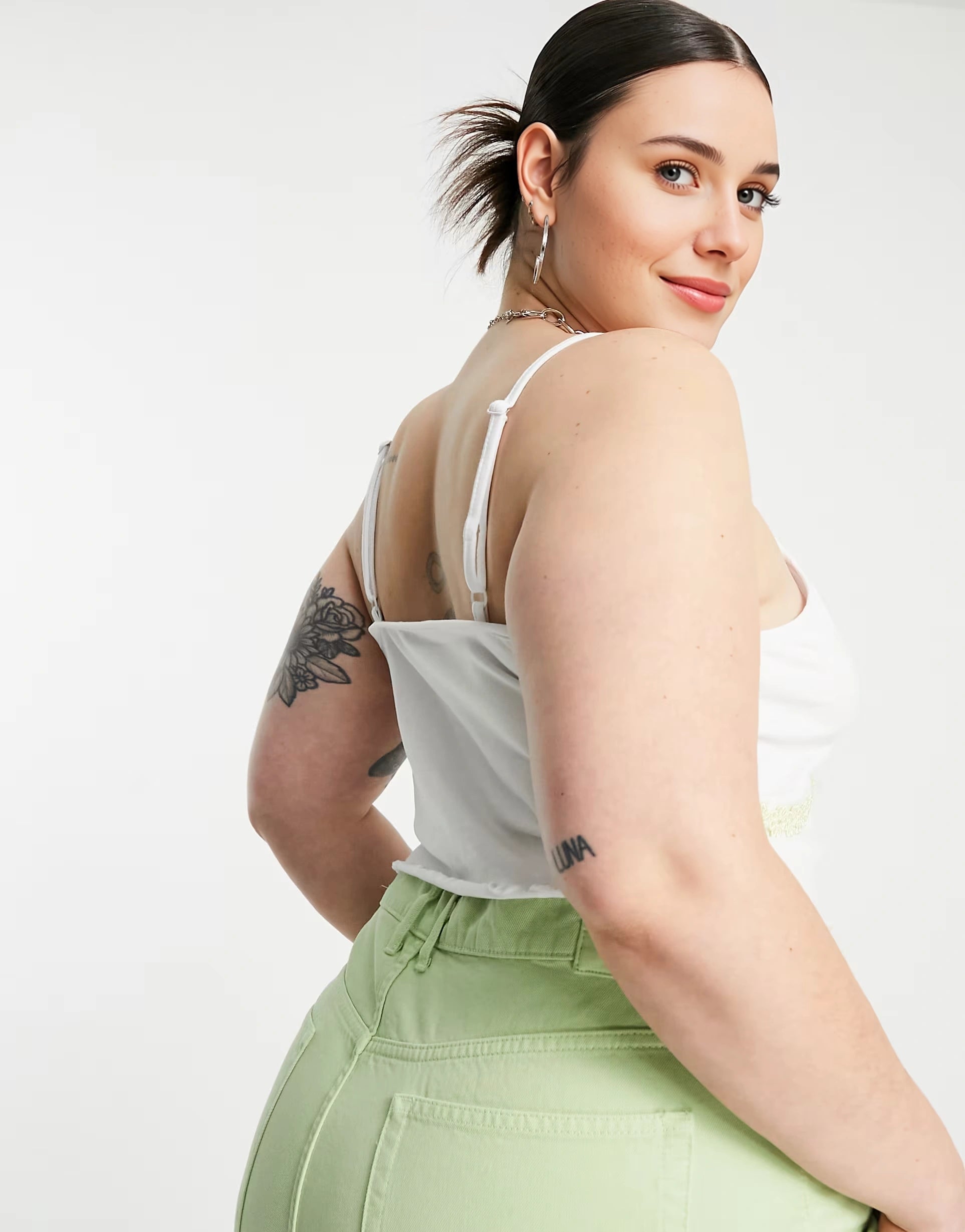 Daisy Street Plus Womens Cami Top With Daisy Trim In White