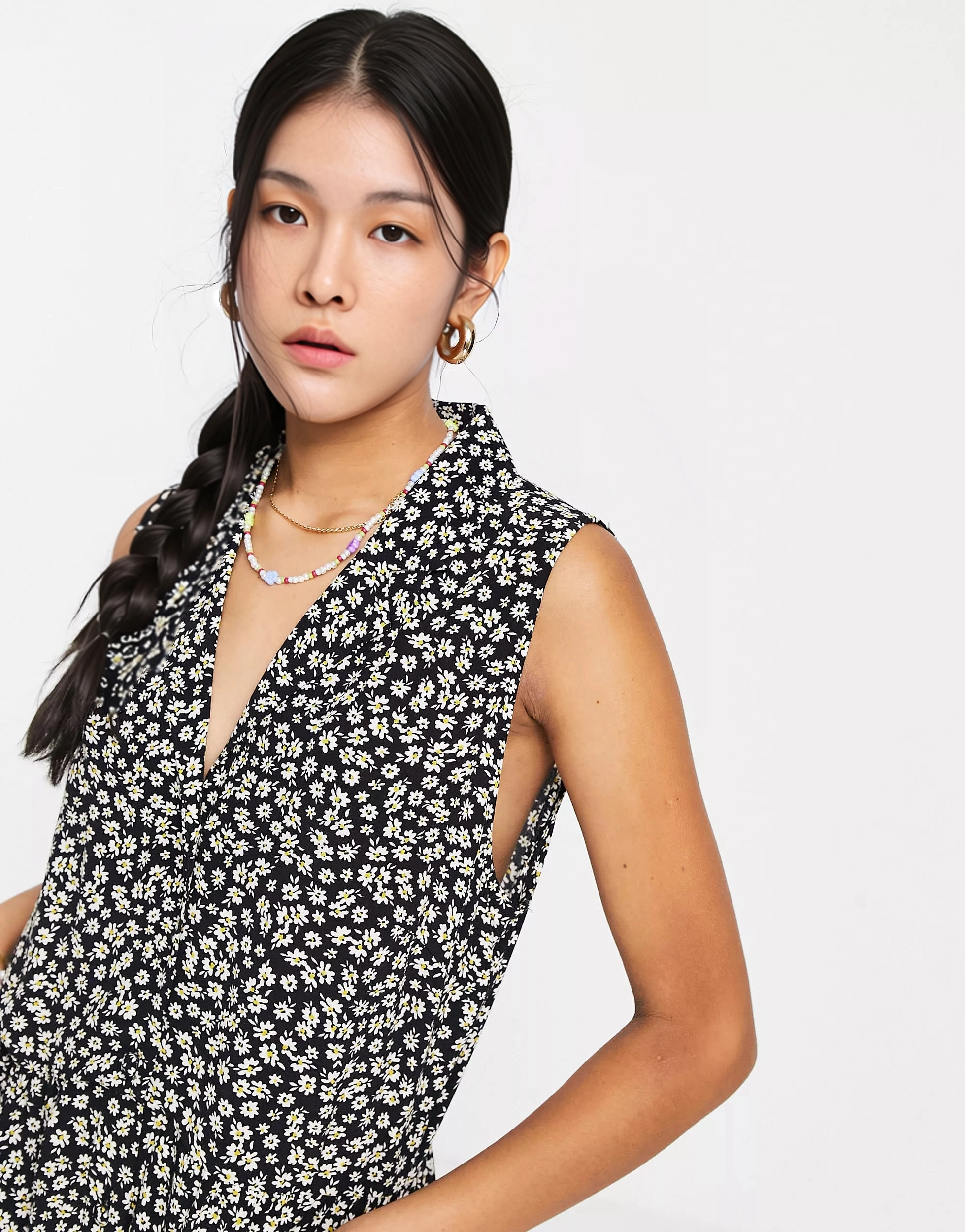 Womens Nobody's Child Sleeveless Mini Dress In Black Ditsy Floral