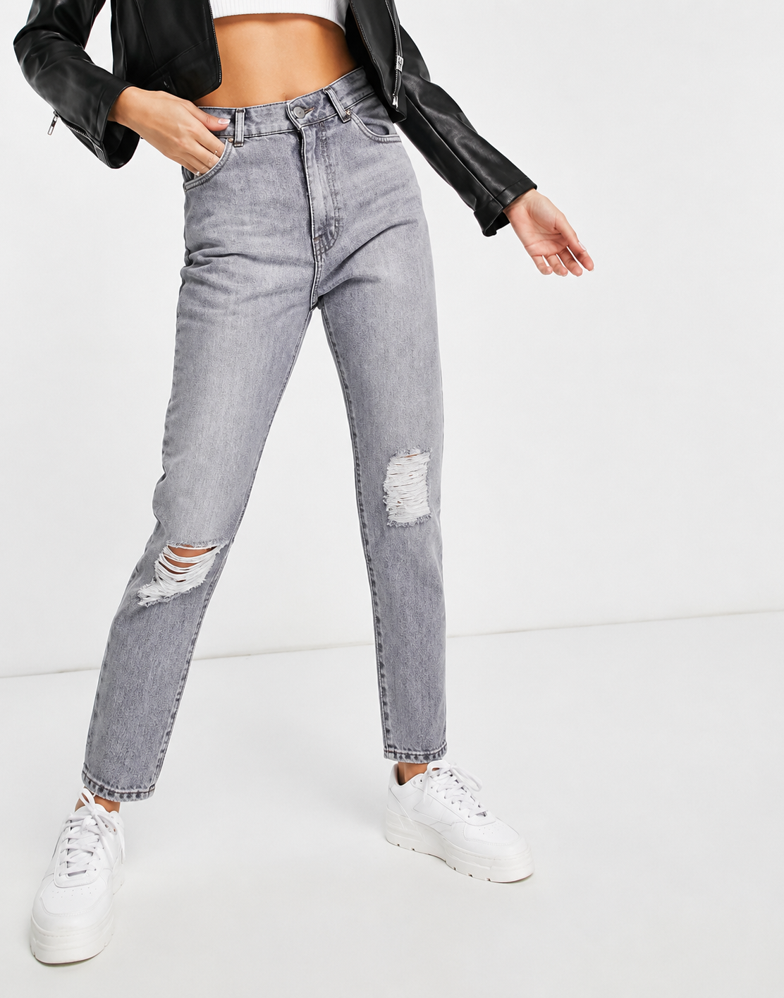 Dr Denim Womens Nora Mom Jeans With Rips in Washed Grey