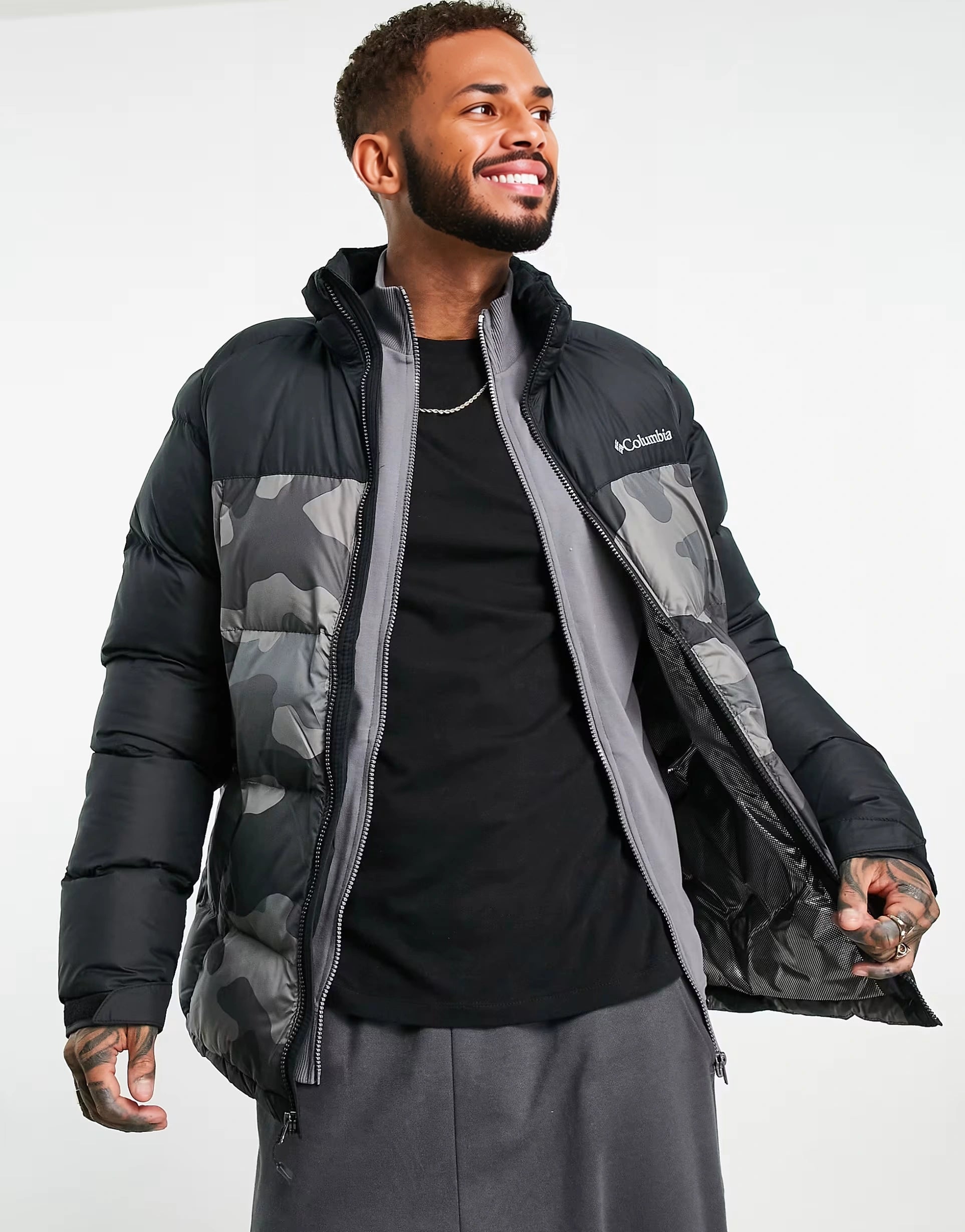 Mens Columbia Pike Lake Puffer Jacket in Black Camo
