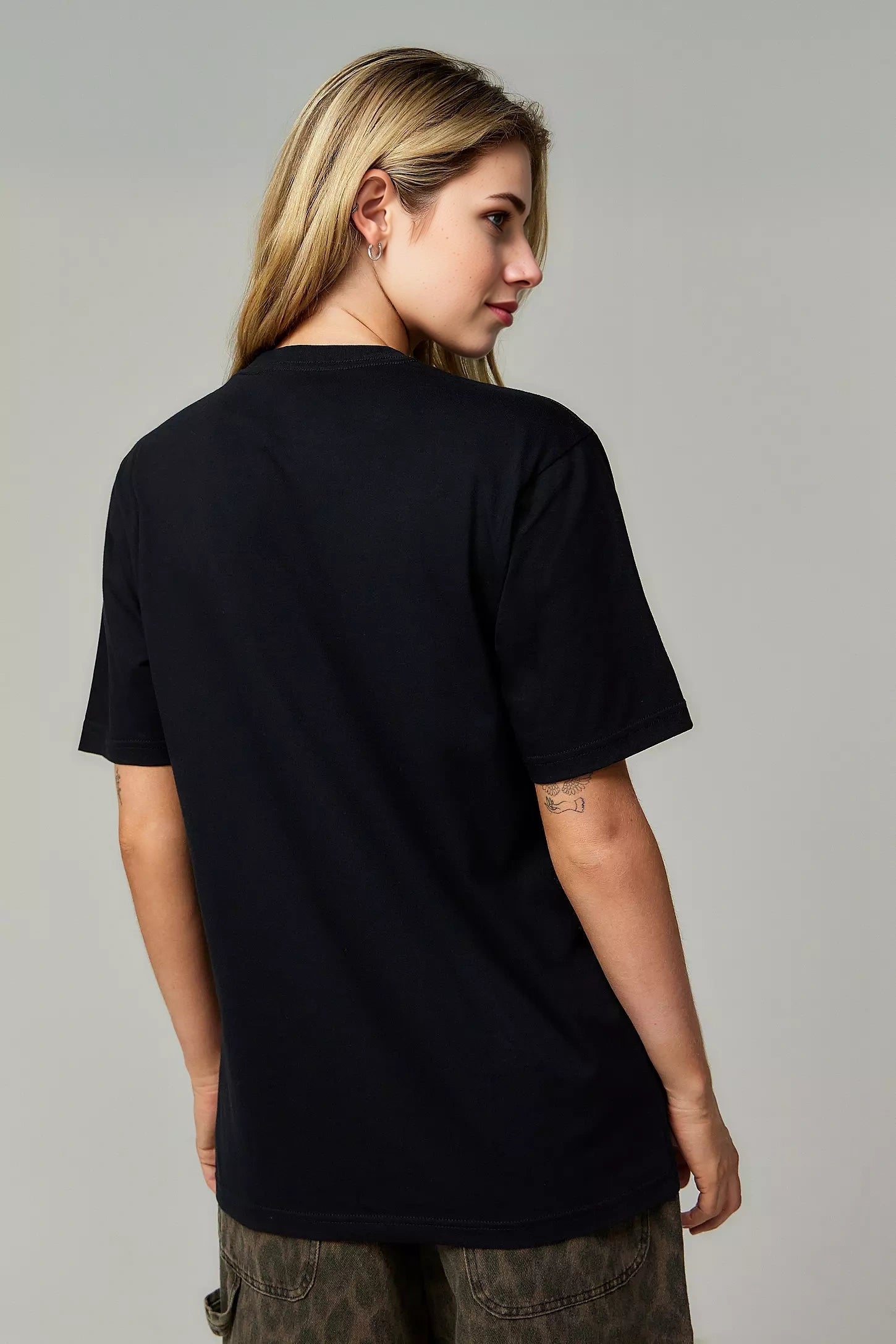 Dickies Womens Icon Logo T-Shirt in Black