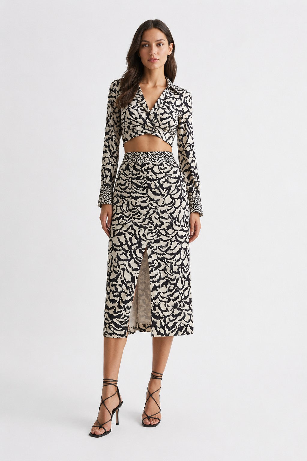 Reiss Tori Skirt In Black & White