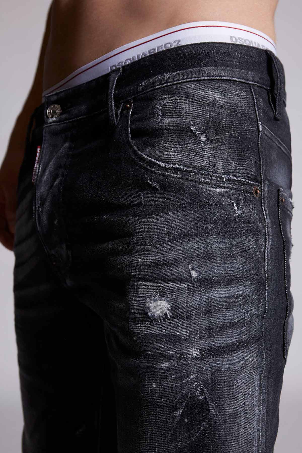 Dsquared2 Men's Jeans in Black