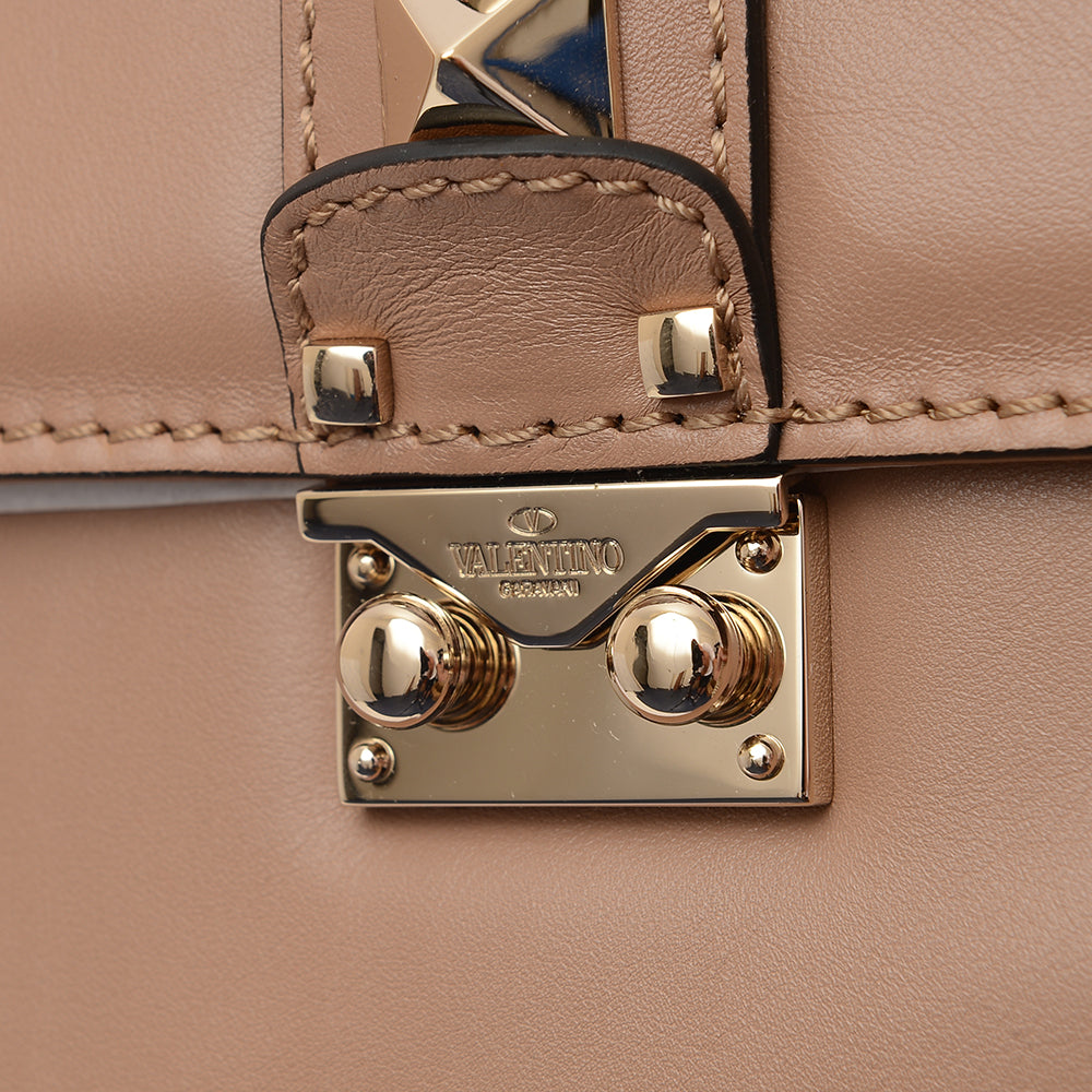 Valentino Garavani Womens Shoulder Bags In Beige – Sale Lab UK