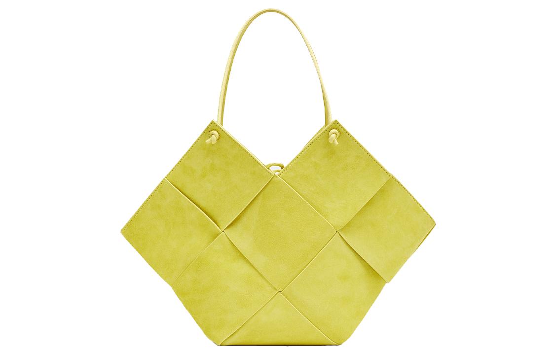 Bottega Veneta Womens Tote Bag in Yellow