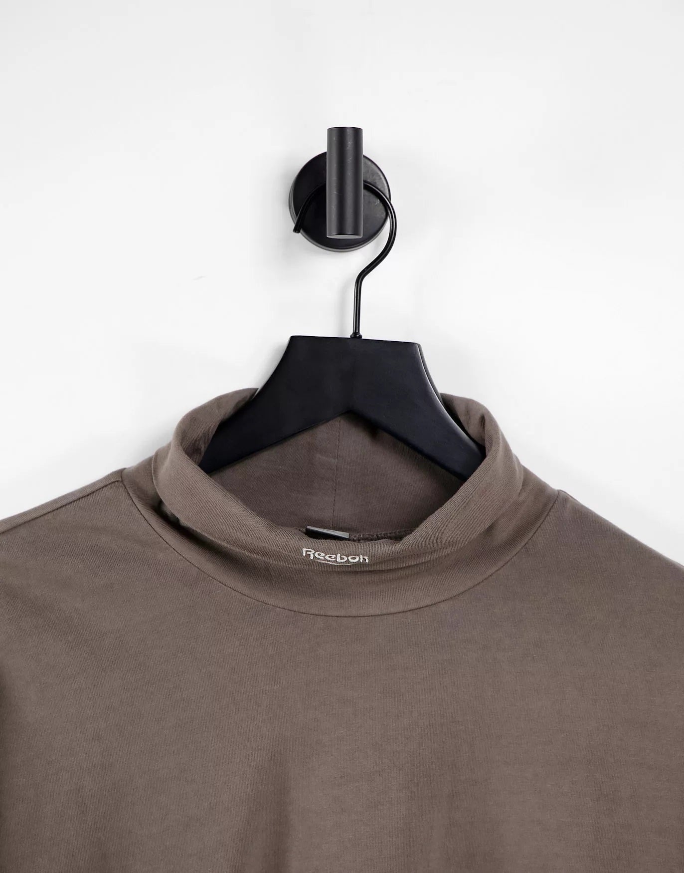 Reebok Mens Logo Roll Neck Top in Taupe Brown
