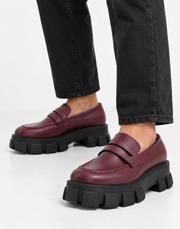 Truffle Collection Mens Extreme Chunky Loafers in Burgundy