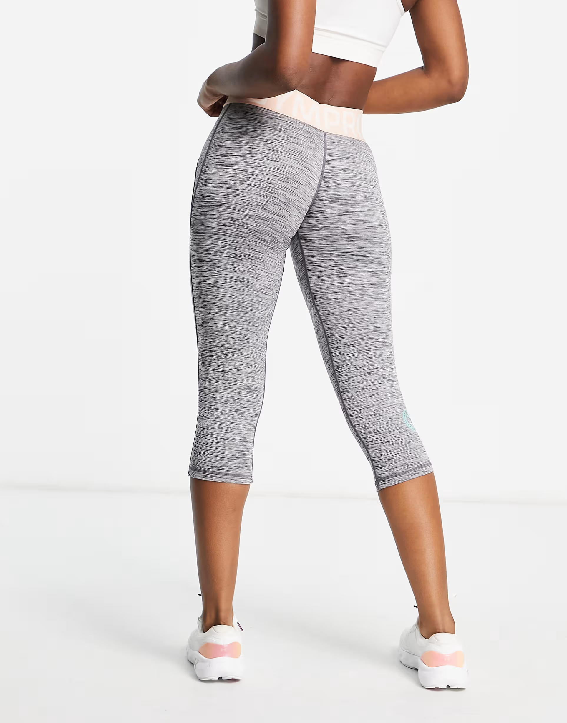 A State Of Being Womens Gympro Apparel Capri Leggings in Pink And Grey