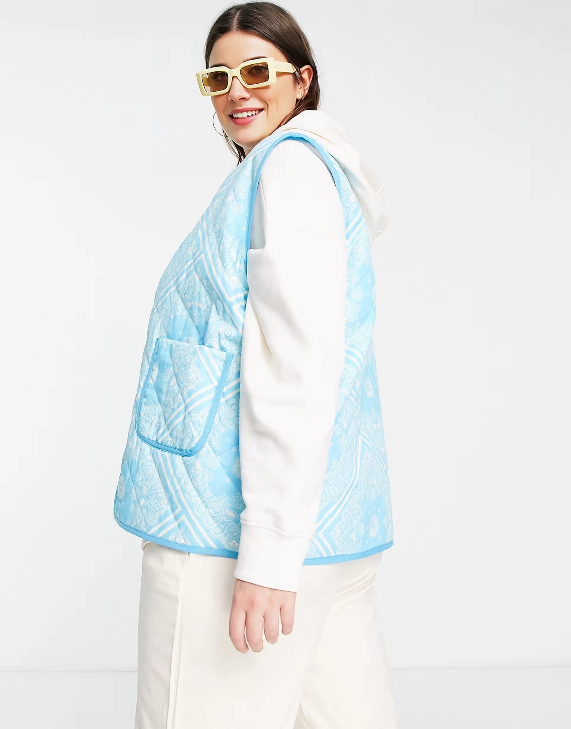 Native Youth Plus Womens Quilted Vest Jacket in Paisley