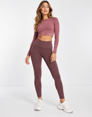 Urban Threads Womens Seamless Sports Crop Top in Dusky Pink