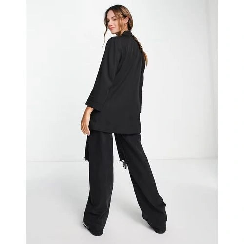 Womens Stradivarius Oversized Blazer in Black