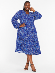 In The Style Plus Womens X Jac Jossa Midi Smock Dress in Blue Floral