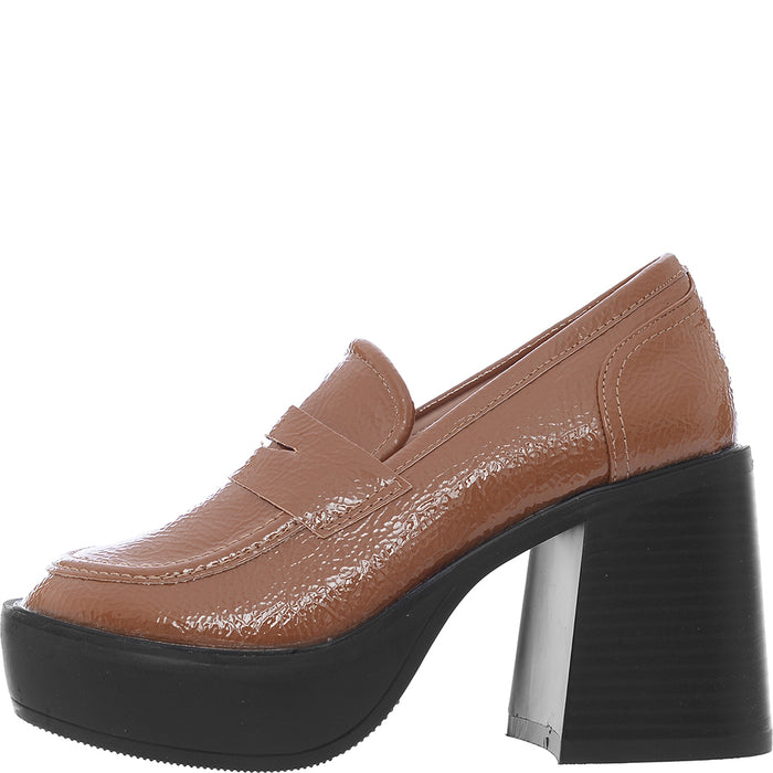 Raid Women's Tan Presha Platform Heel Loafers