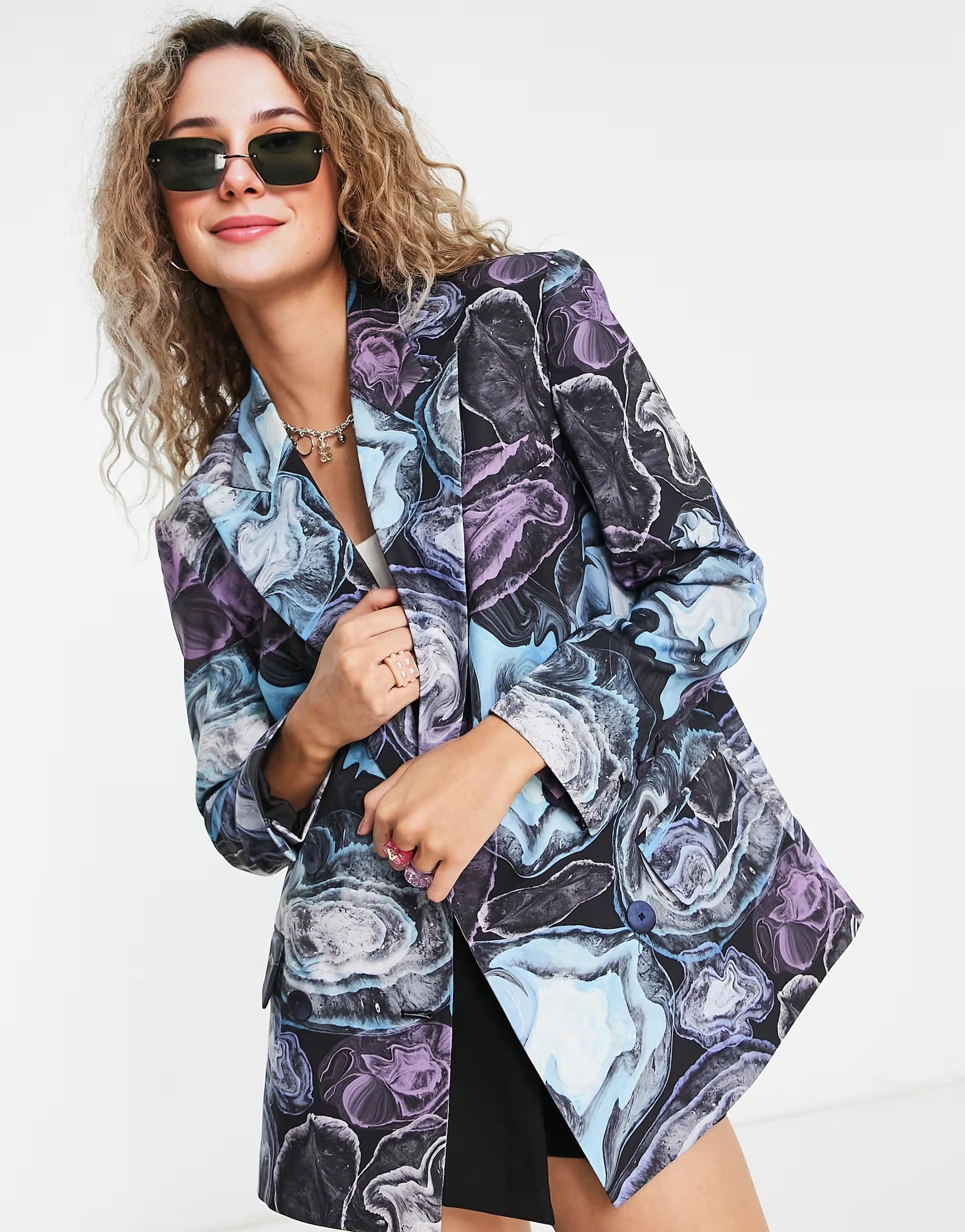 Urban Revivo Womens Oversized Blazer in Grey Print