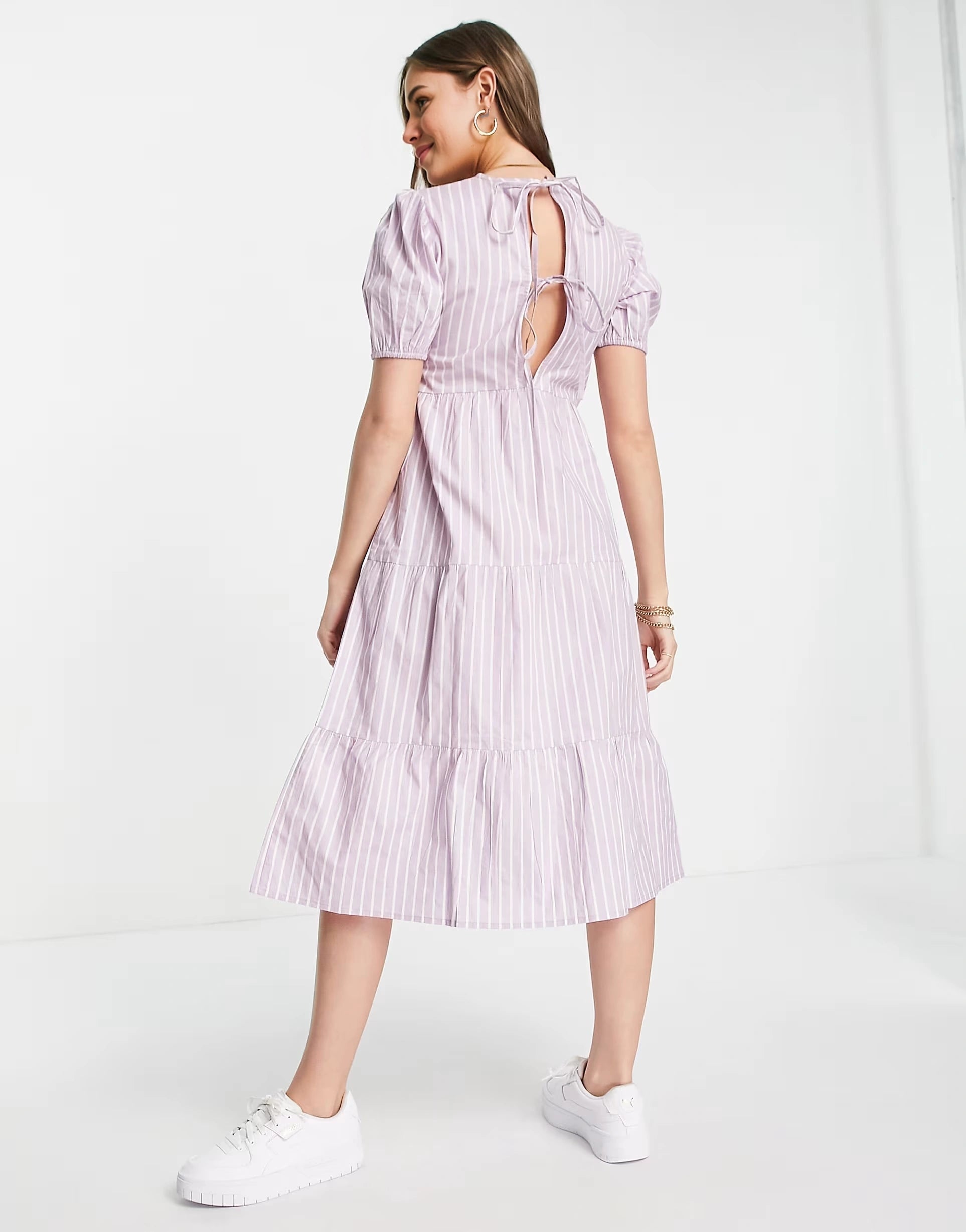 Influence Womens Tiered Smock Midi Dress in Lilac Stripe